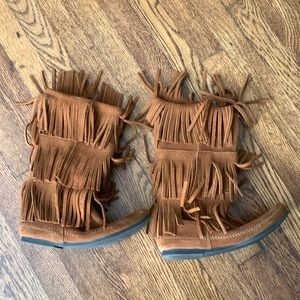 Minnetonka fringed boots